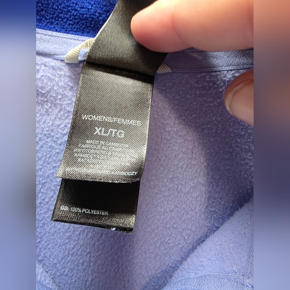 The North Face Quarter-Zip Sweater - Picture 4 of 5